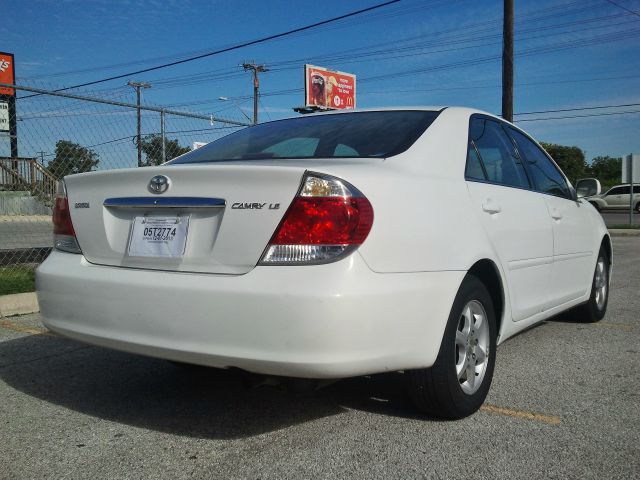 Toyota Camry 2005 photo 4