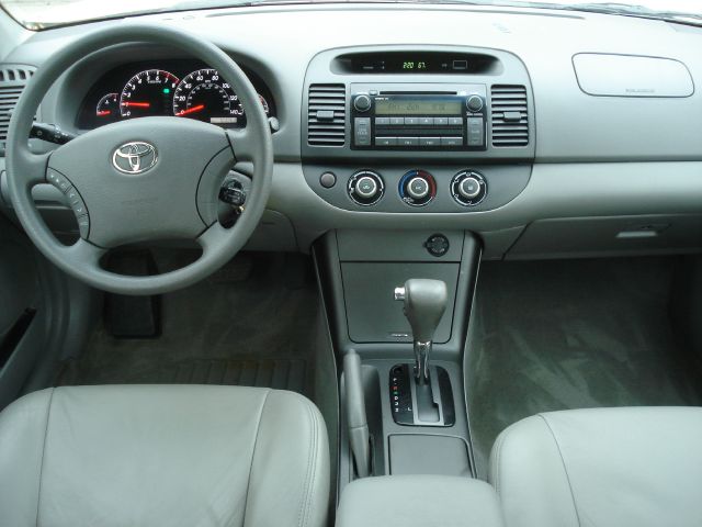 Toyota Camry 2005 photo 12