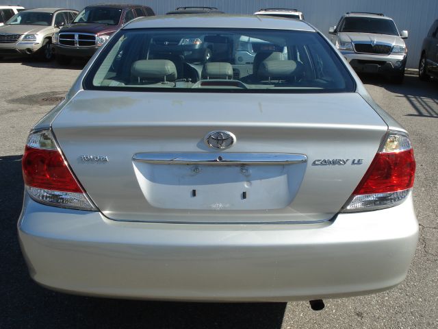 Toyota Camry 2005 photo 9