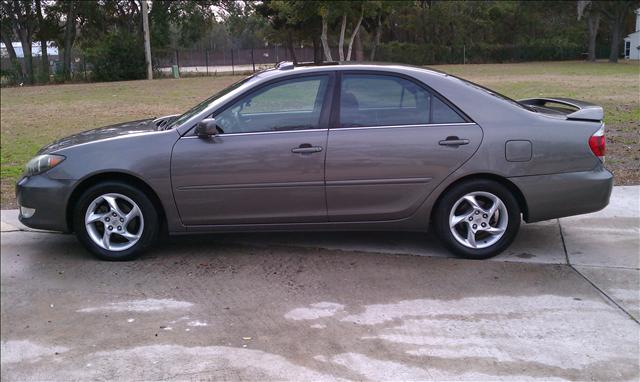 Toyota Camry 2005 photo 1