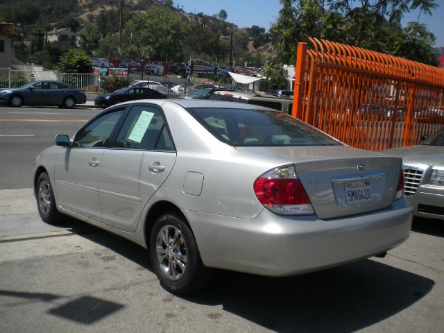 Toyota Camry 2005 photo 1