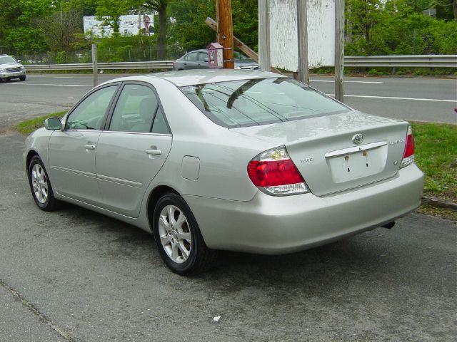 Toyota Camry 2005 photo 11