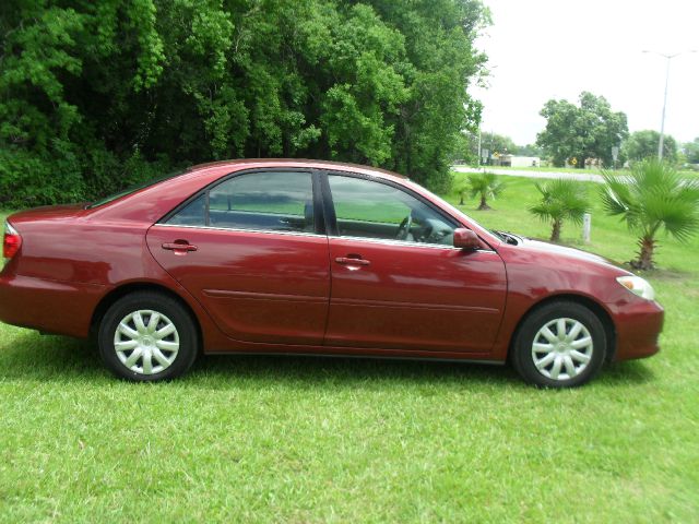 Toyota Camry 2005 photo 17