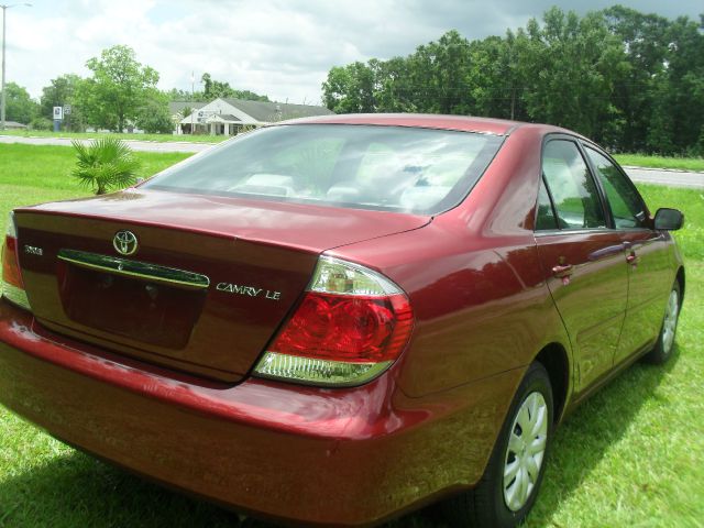 Toyota Camry 2005 photo 18