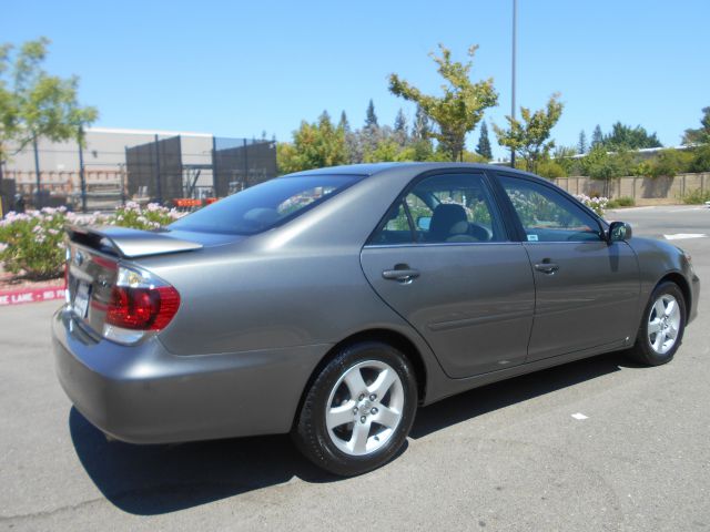 Toyota Camry 2005 photo 3