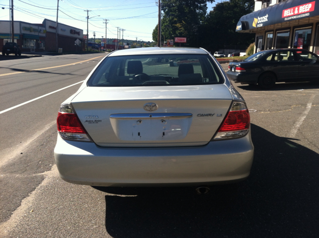 Toyota Camry 2005 photo 1