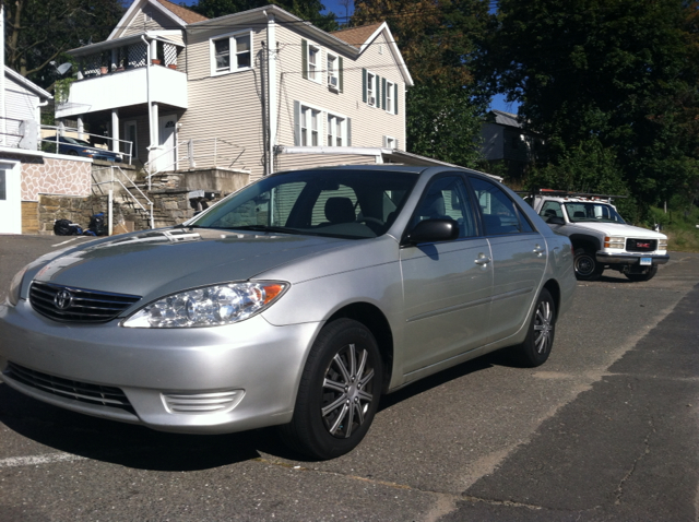 Toyota Camry 2005 photo 2