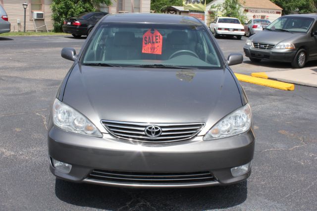 Toyota Camry 2005 photo 24