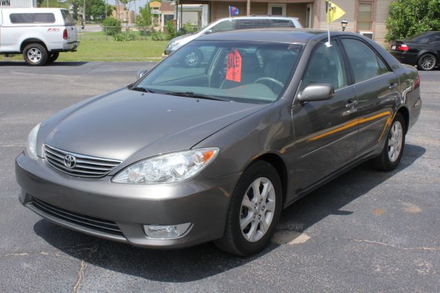 Toyota Camry 2005 photo 25