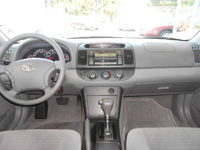 Toyota Camry 2005 photo 1