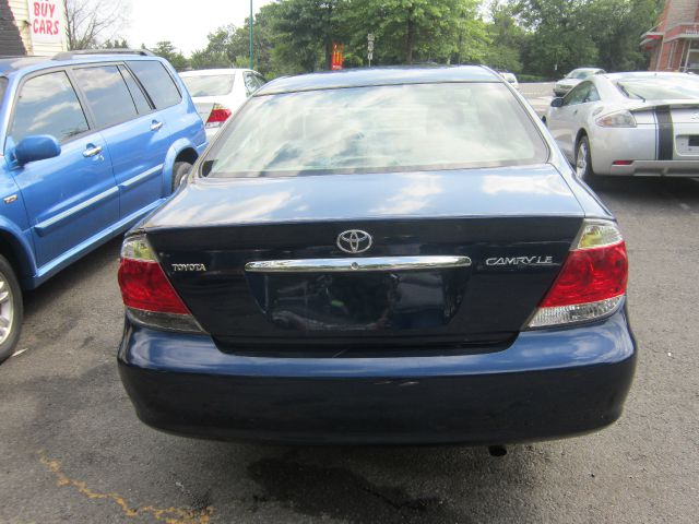 Toyota Camry 2005 photo 10