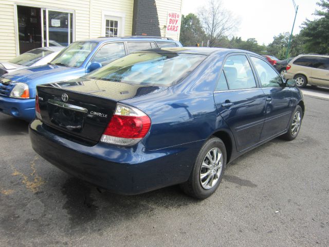 Toyota Camry 2005 photo 9