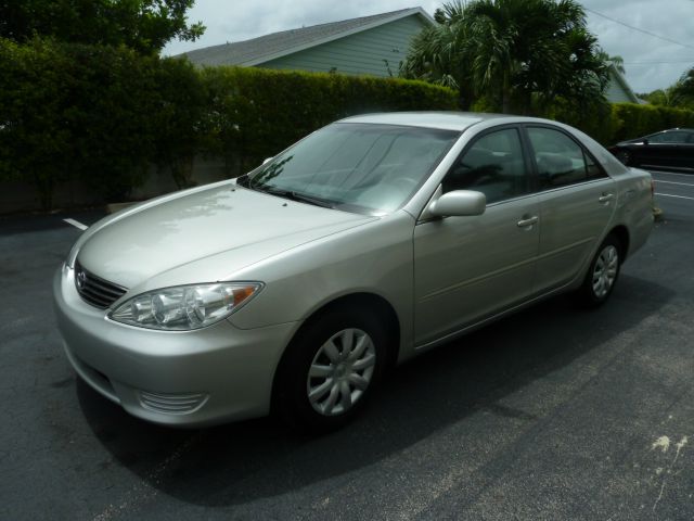 Toyota Camry 2005 photo 1