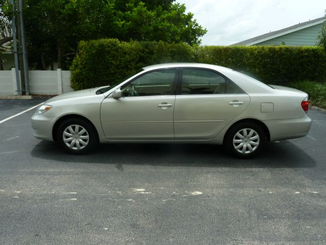 Toyota Camry 2005 photo 2