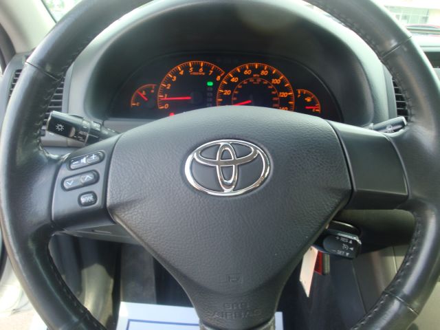 Toyota Camry 2005 photo 14