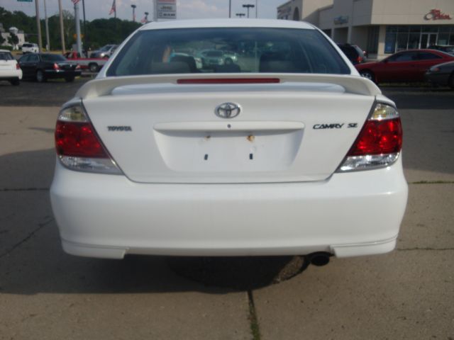 Toyota Camry 2005 photo 17