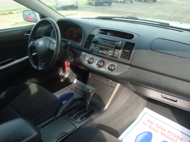 Toyota Camry 2005 photo 6