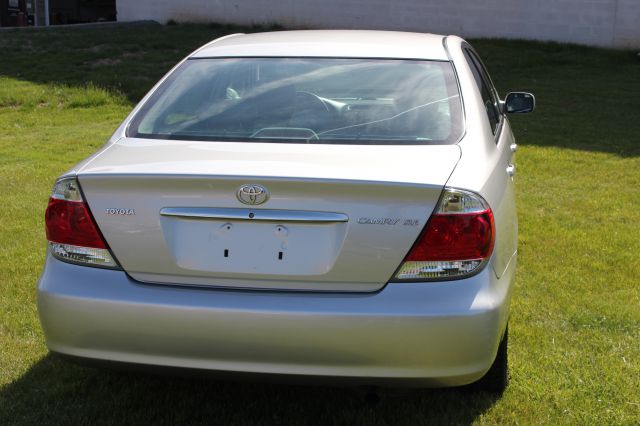 Toyota Camry 2005 photo 14