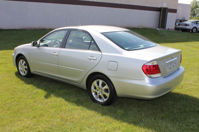 Toyota Camry 2005 photo 15