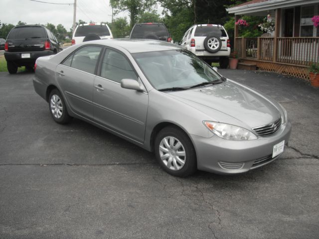 Toyota Camry 2005 photo 2