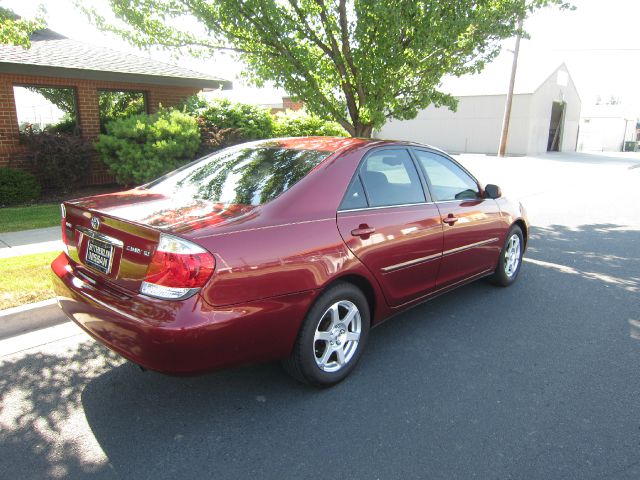 Toyota Camry 2005 photo 1