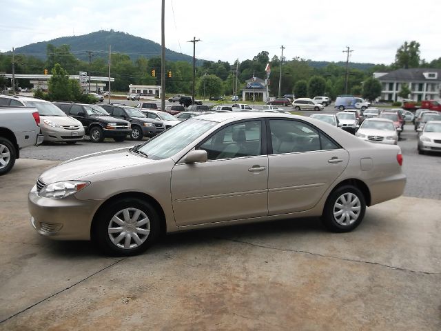 Toyota Camry 2005 photo 17