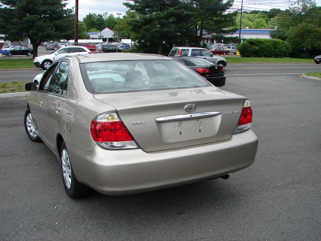 Toyota Camry 2005 photo 3