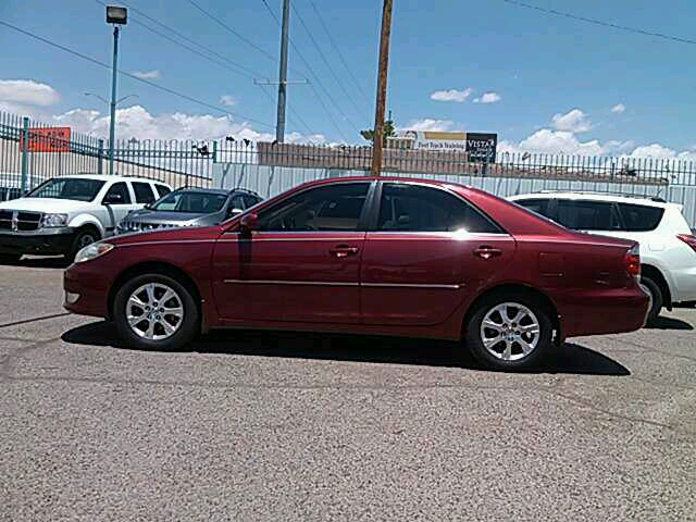 Toyota Camry 2005 photo 2