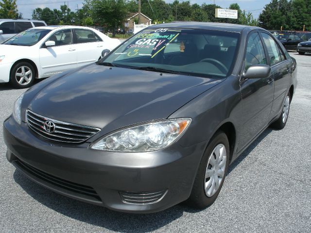 Toyota Camry 2005 photo 2