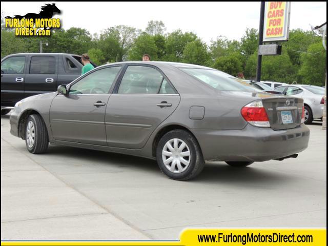 Toyota Camry 2005 photo 9