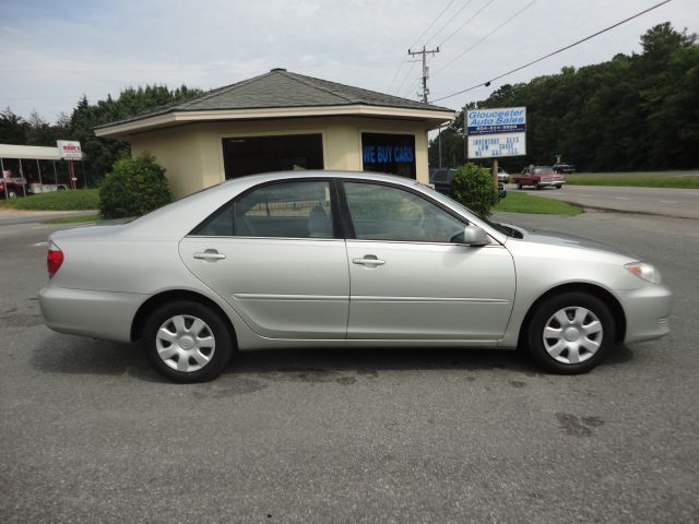 Toyota Camry 2005 photo 2