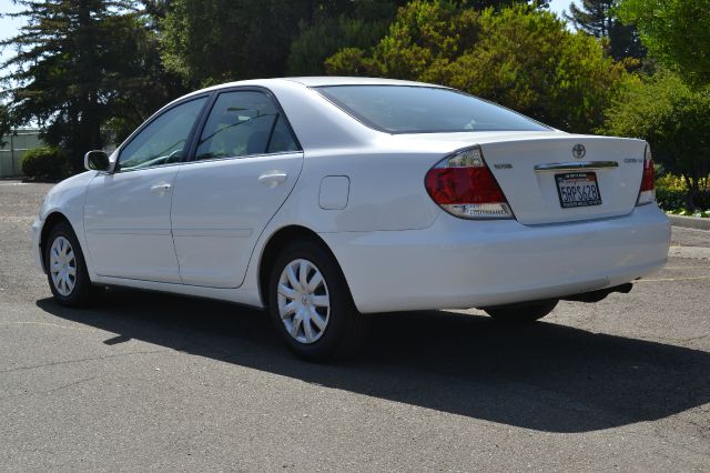 Toyota Camry 2005 photo 4