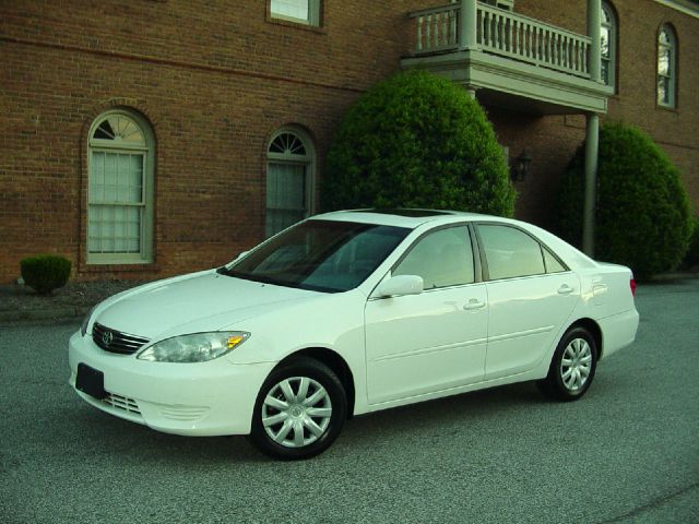 Toyota Camry 2005 photo 8