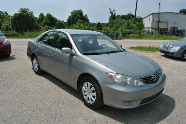 Toyota Camry 2005 photo 2