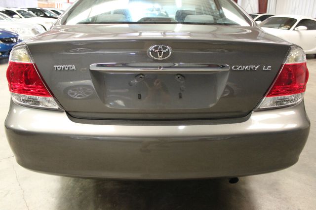 Toyota Camry 2006 photo 18