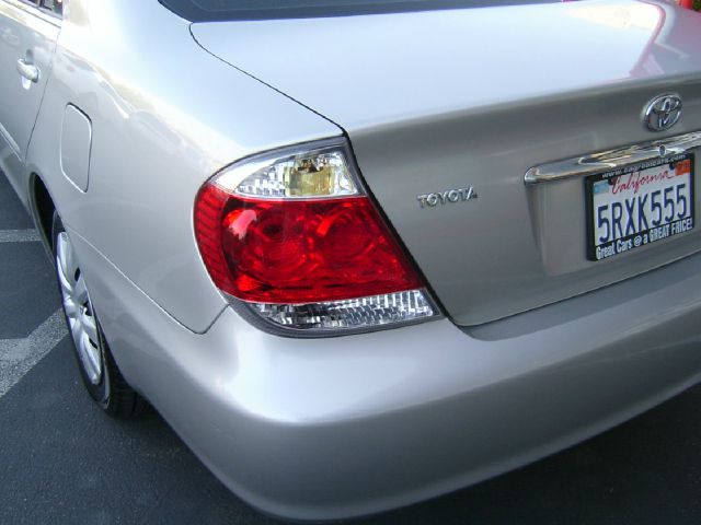 Toyota Camry 2006 photo 18