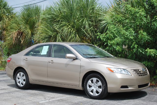 Toyota Camry Crown Sedan