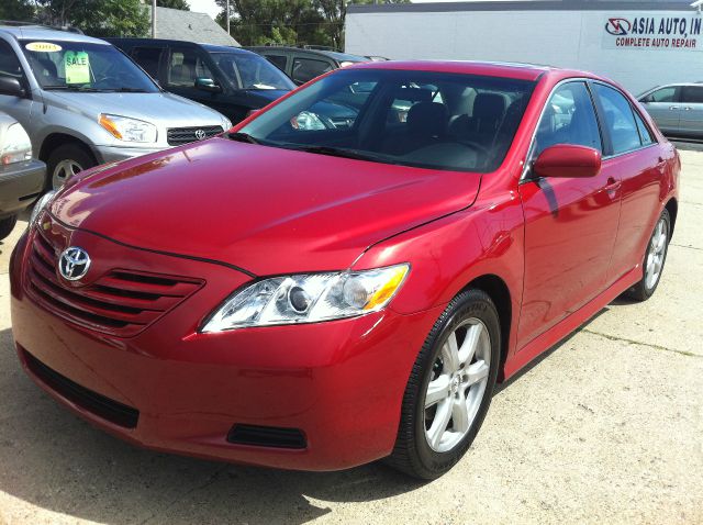 Toyota Camry 2dr Cpe Auto Sedan