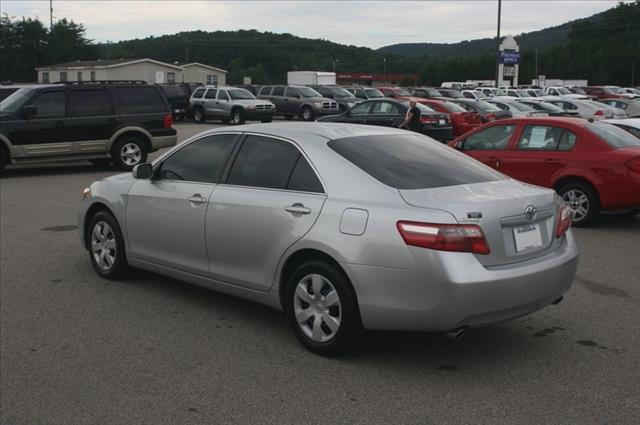 Toyota Camry 2WD Eddie Bauer Super Clean Sedan