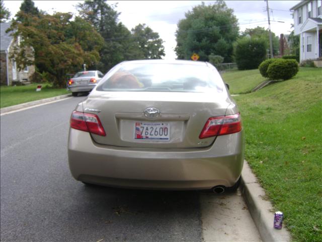 Toyota Camry SEL Sport Utility 4D Sedan