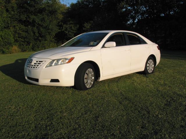 Toyota Camry Supercab Flareside XL Sedan