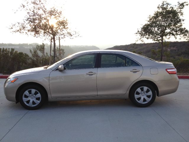 Toyota Camry With 6 Disc Changerdvd System Sedan