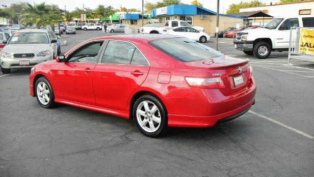 Toyota Camry 2dr Cpe Auto Sedan