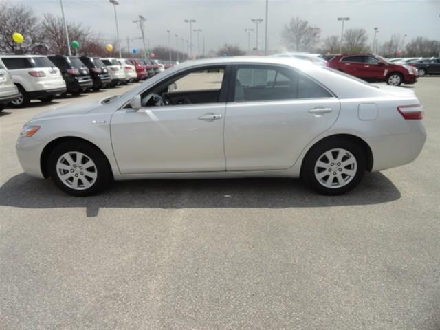 Toyota Camry ESi Sedan