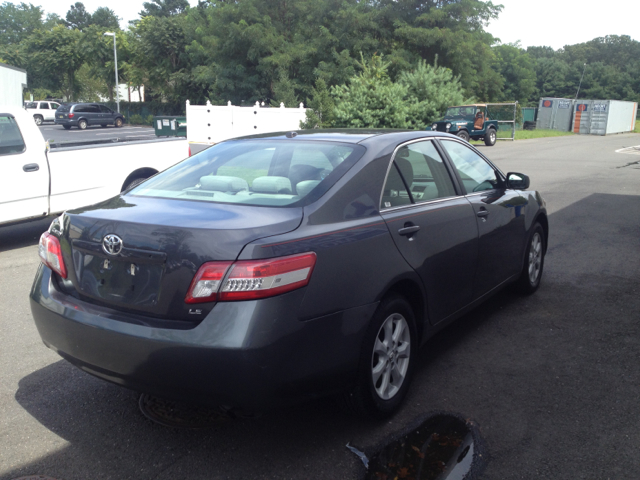 Toyota Camry 2010 photo 2