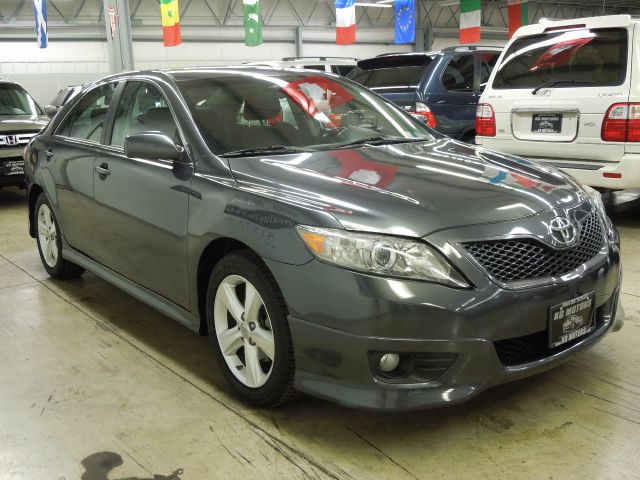 Toyota Camry 2010 photo 1