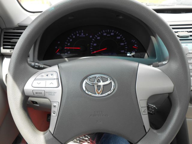 Toyota Camry 2010 photo 14