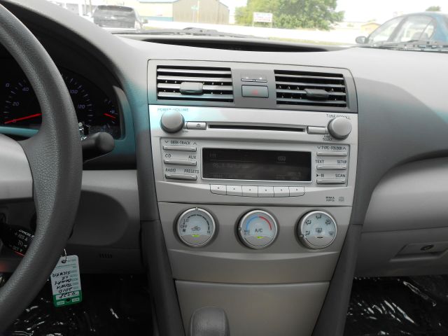 Toyota Camry 2010 photo 15