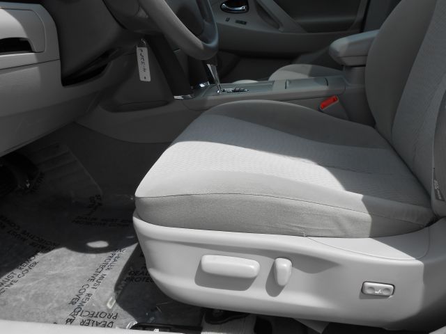 Toyota Camry 2010 photo 17