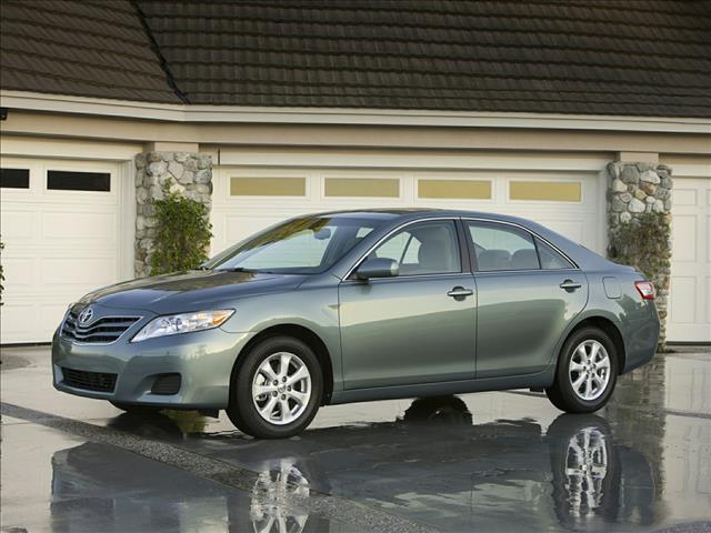 Toyota Camry 2010 photo 1